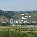 Апартаменты 'ferienhaus Mosel' Mit Kostenfreien Oepnv-ticket