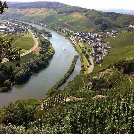 'ferienhaus Mosel' Mit Kostenfreien Oepnv-ticket Apartment